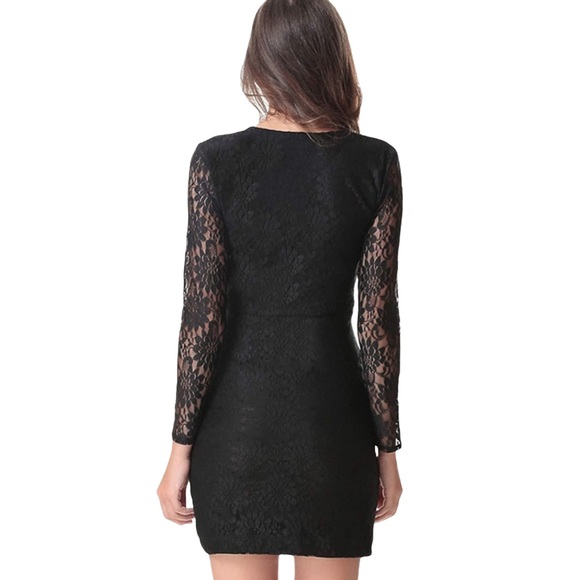 WHISKEY KISS Scalloped Lace V-Neck Mini Dress - Picture 3 of 5